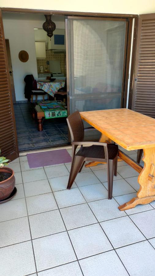 Centeanes Beach Apartment Καρβοέιρο Εξωτερικό φωτογραφία